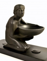 Gustav Gurschner (1873 – 1971) ART DECO NŐ TÁLLAL